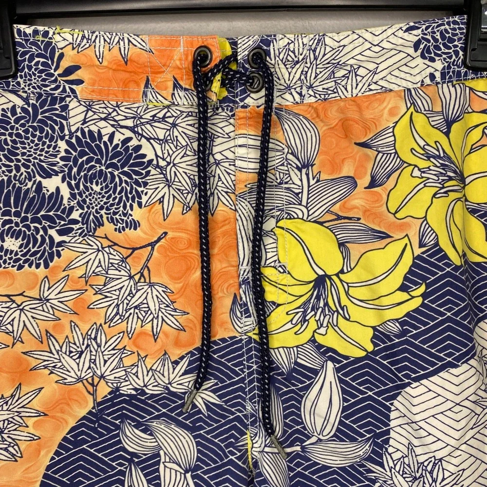 Tommy Bahama Relax Mens XXL Orange Navy Blue Floral Tropical‎ Swim Trunks Shorts